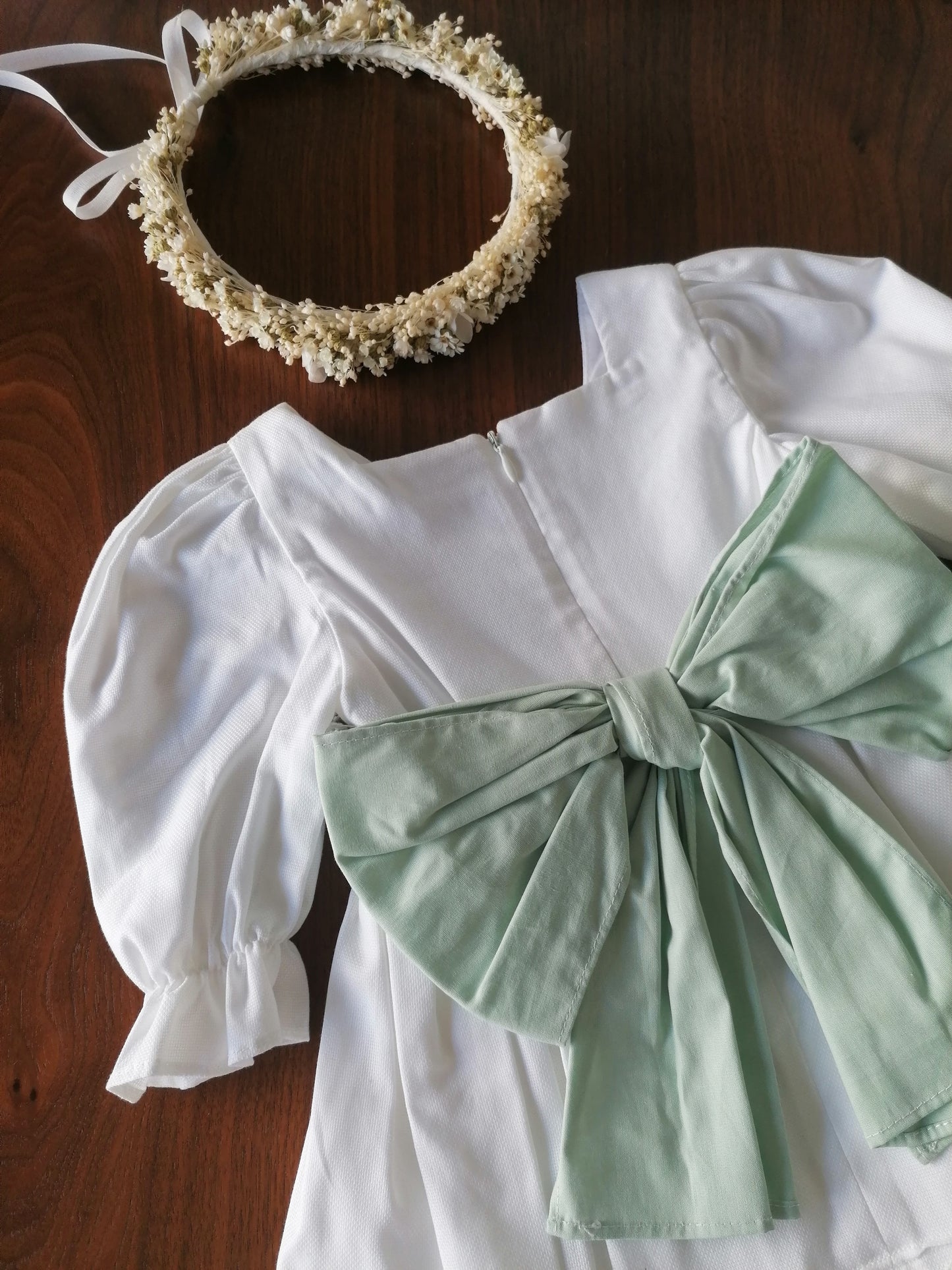 Vestido faixa com renda
