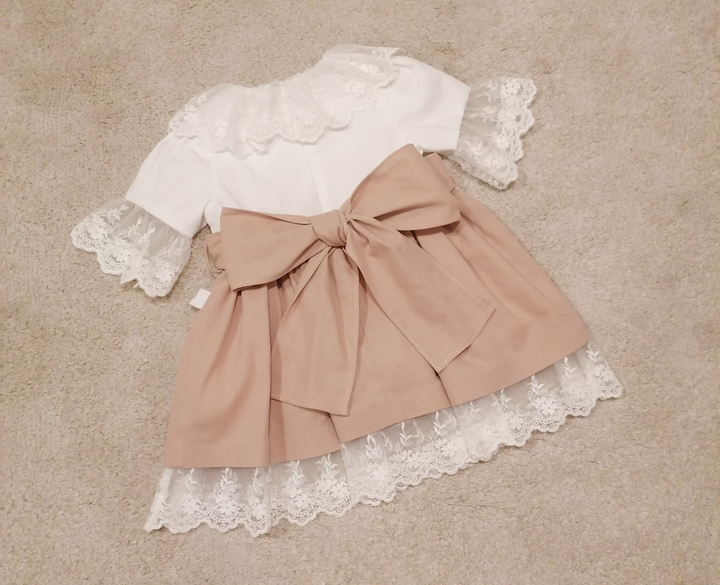 Vestido com saia em linho