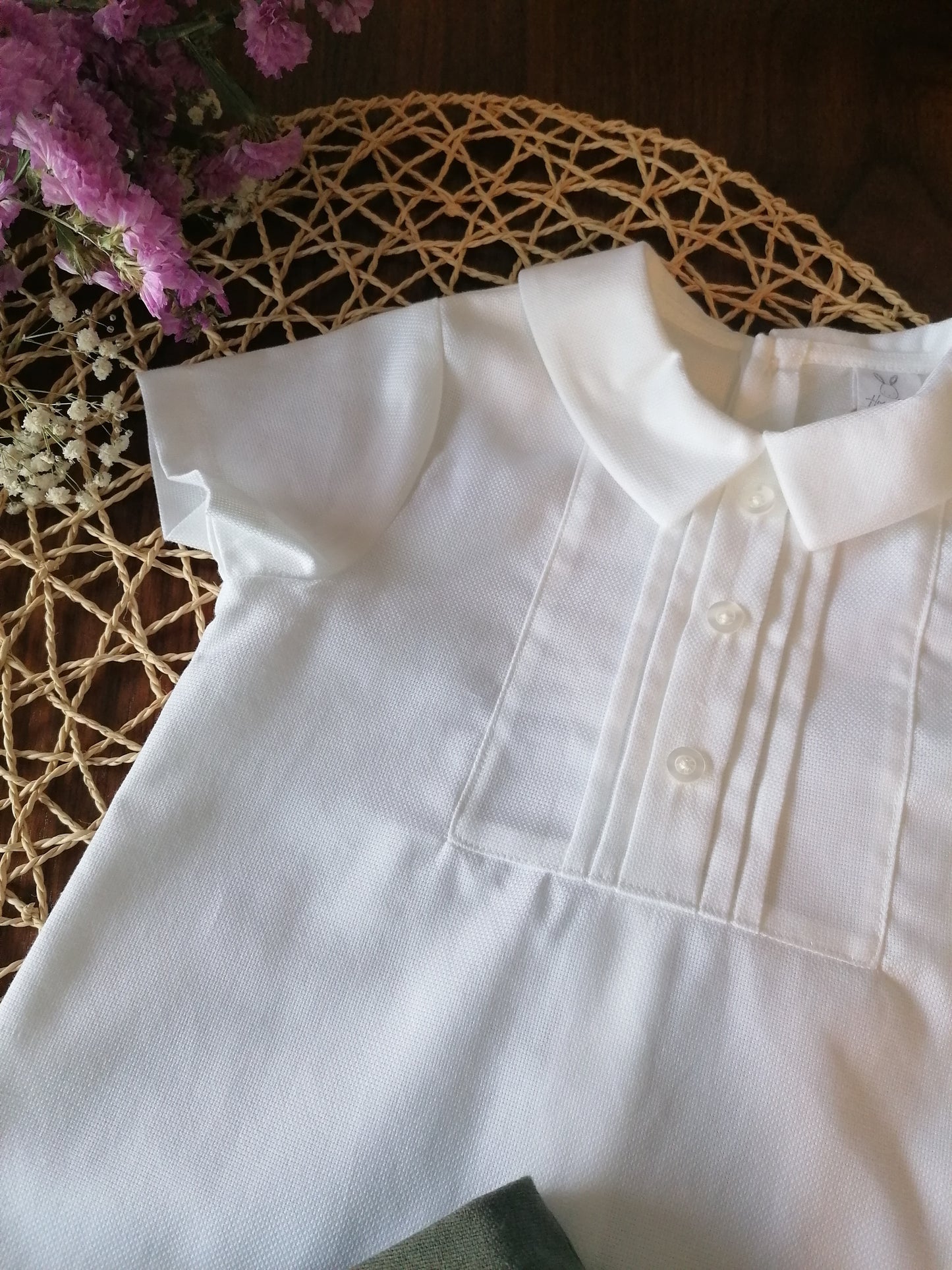 Camisa manga curta nervuras